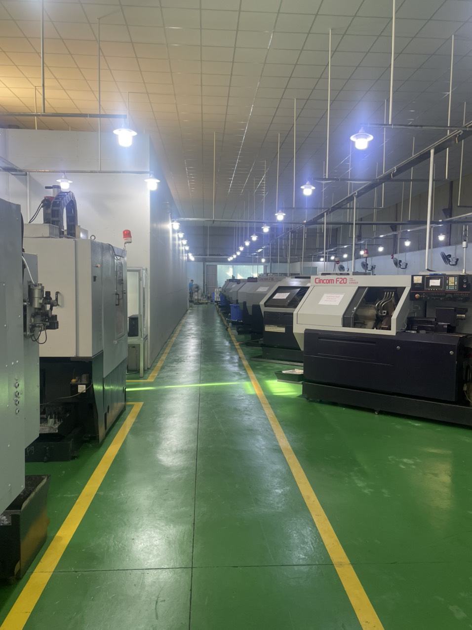 AVF Decolletage precision manufacturing floor in Vietnam with advanced Swiss CNC and multi-spindle machines.